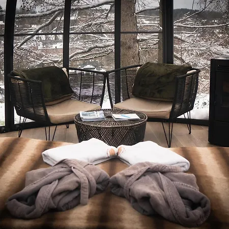 La St Hubsphair Luxury tent *