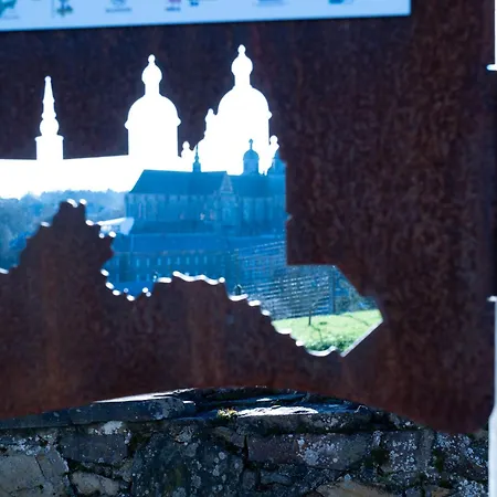 La St Hubsphair Роскошный шатер *