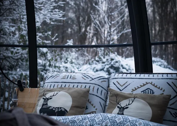 La St Hubsphair Campismo de Luxo Saint-Hubert